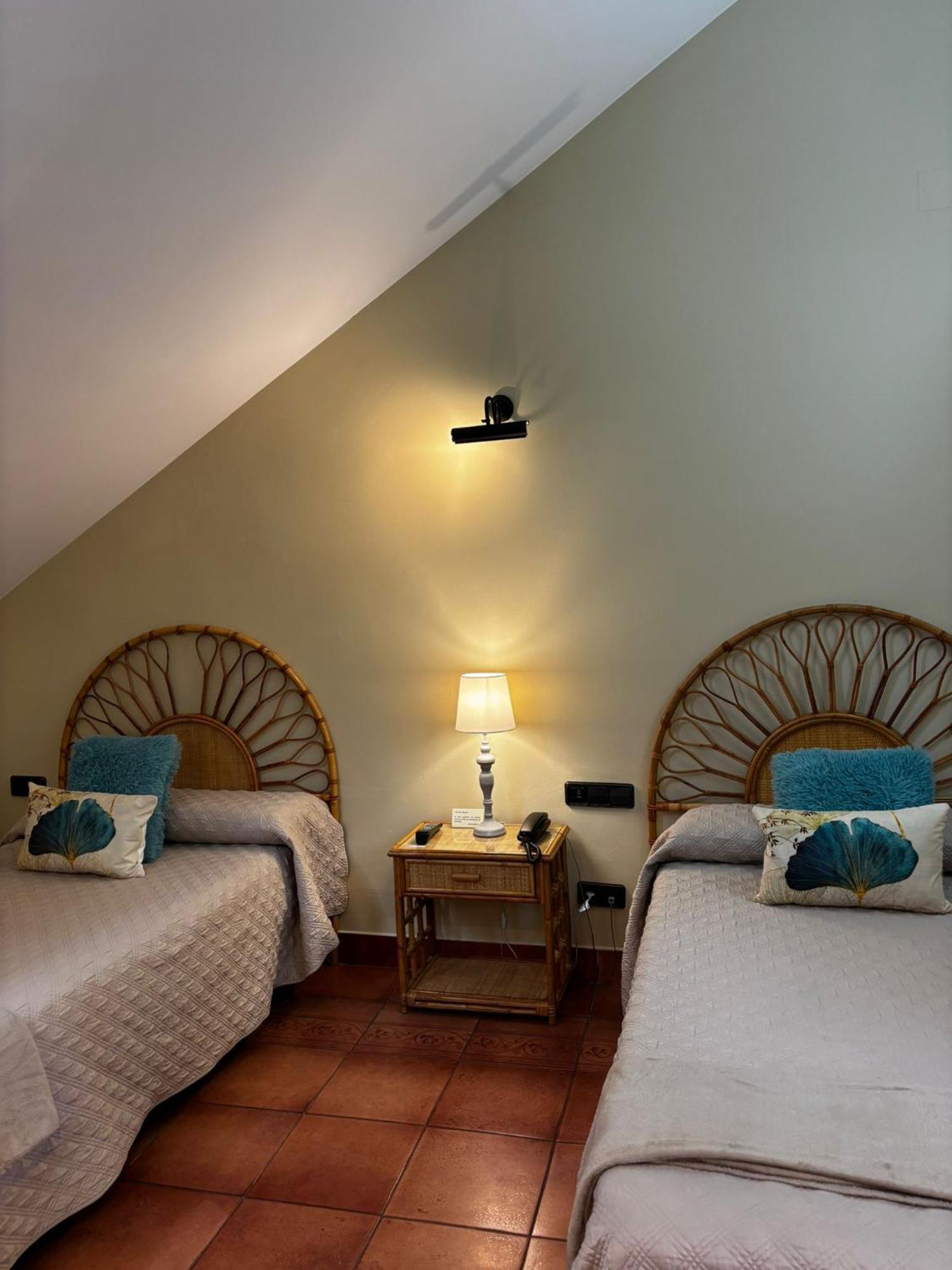 Hotel Baviera 리나레스 외부 사진